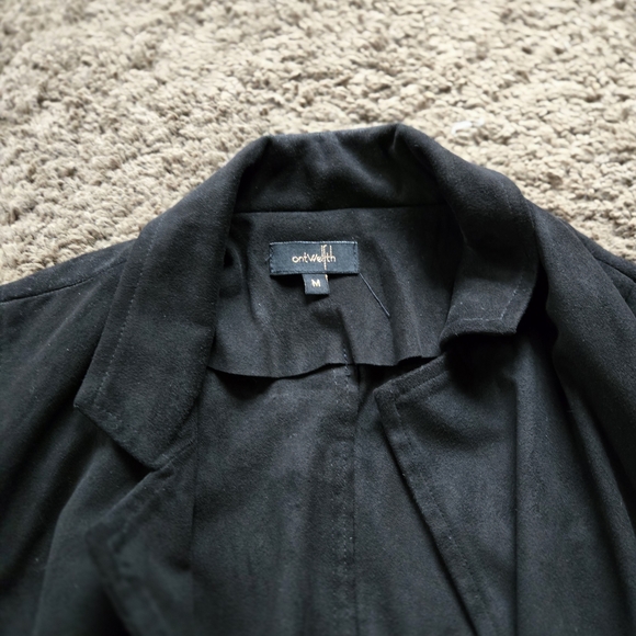 Elegant Black Fringe Blazer - Picture 3 of 3